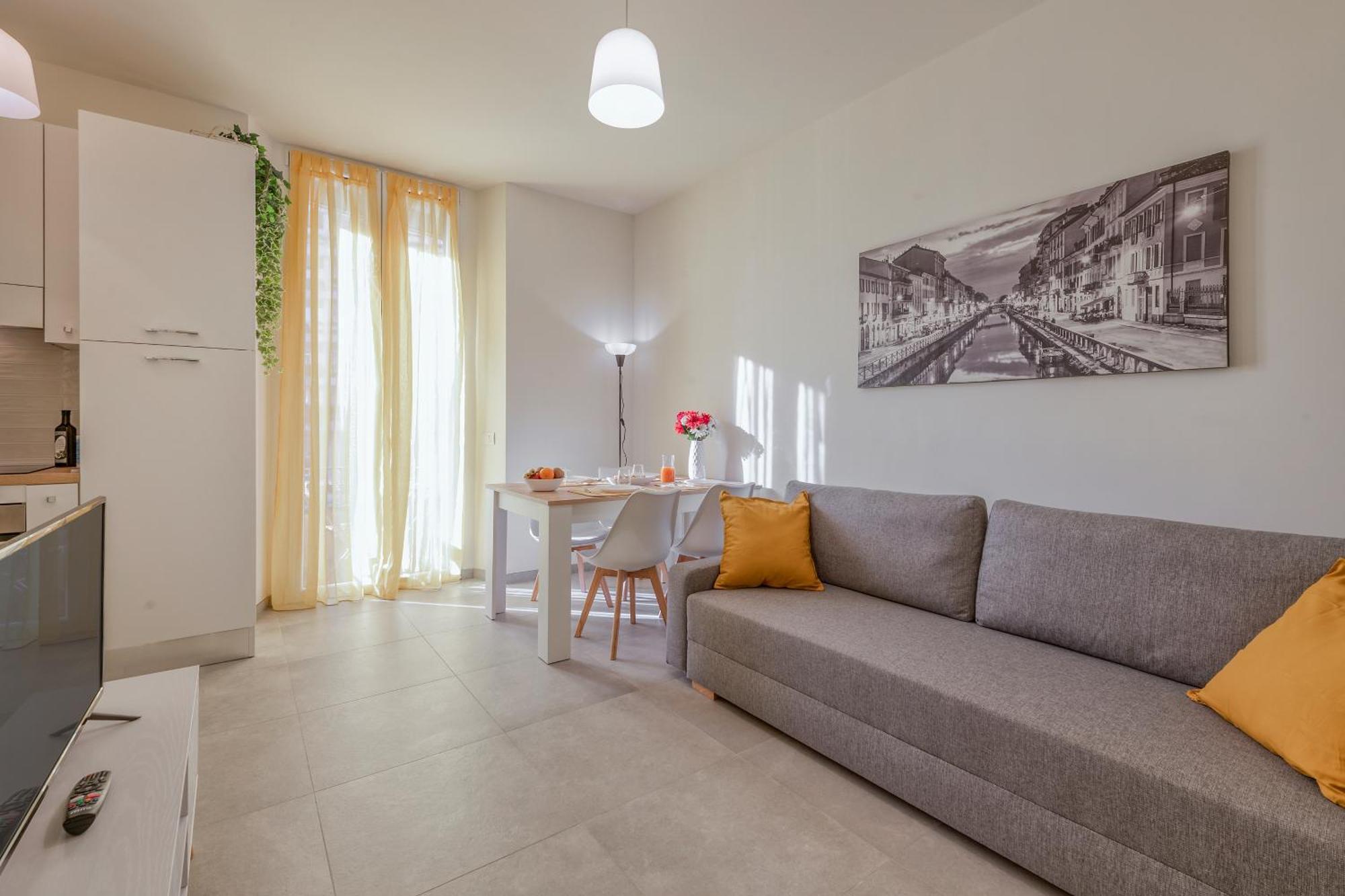 Maloja, 10 - Casa Maloja - Ampio Appartamento Милан Экстерьер фото